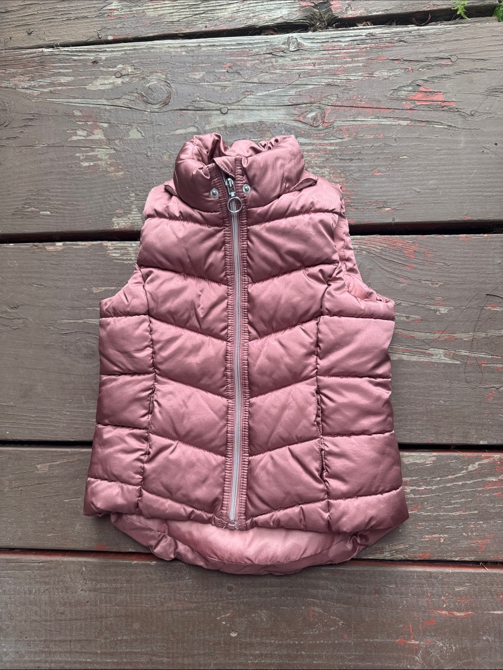 H&M Kids Quilted Puffer Vest in Dusty Rose